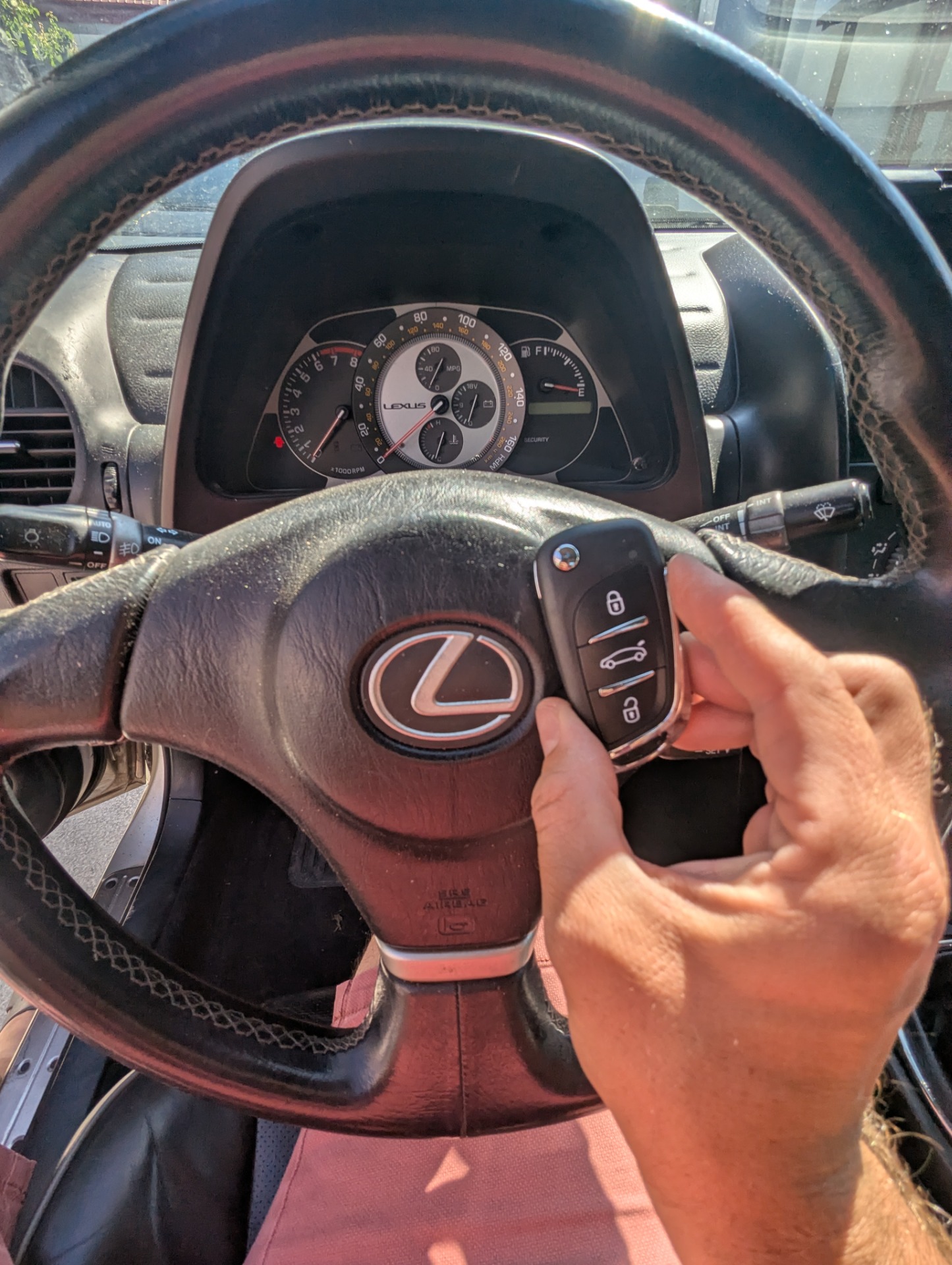 Nový kľúč pre Lexus IS300