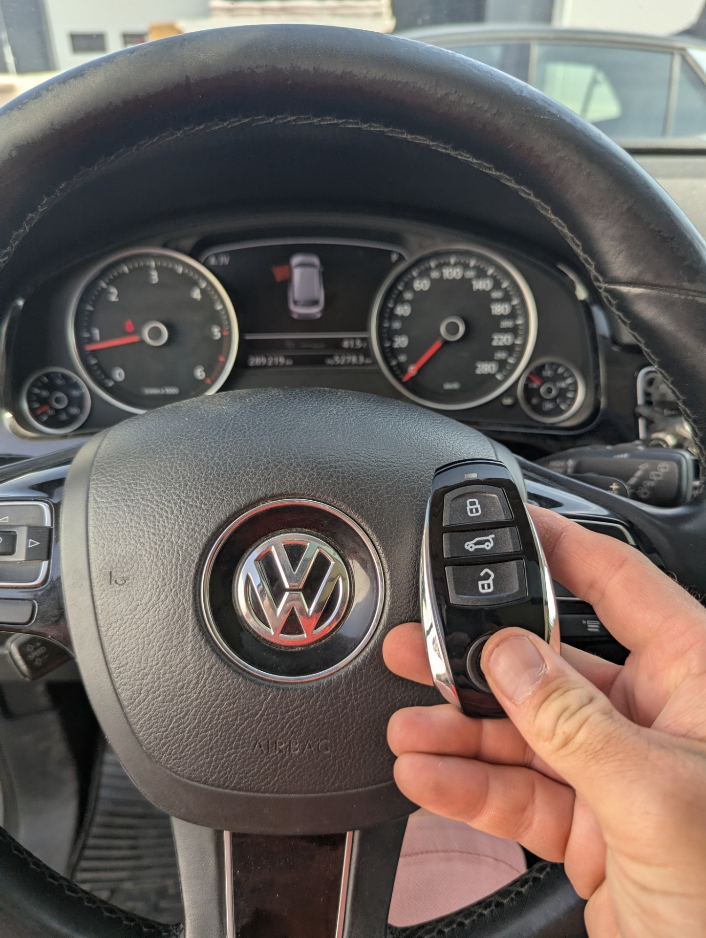 Nový keyless kľúč VW Touareg 2016