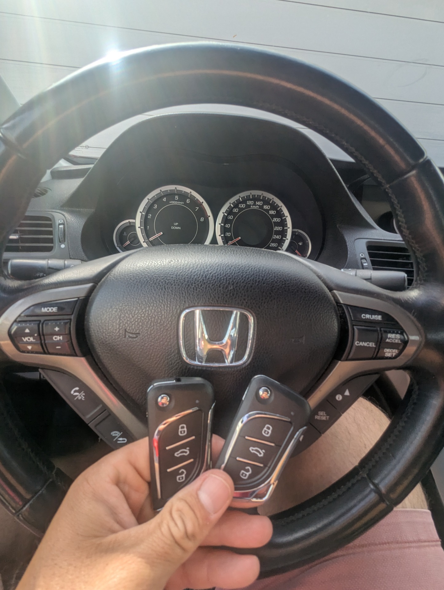 Nové kľúče Honda Accord 2010